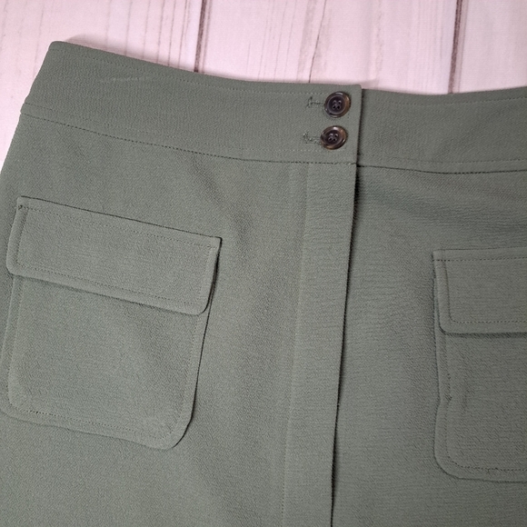 Banana Republic Olive Green Military Short Flight Button Mini Skirt  Pockets Sz8 - Picture 3 of 9